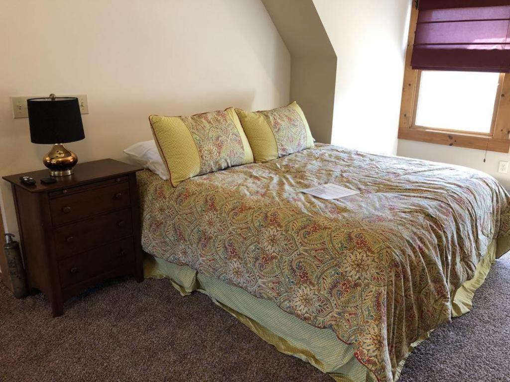 Shirley'S Bed And Breakfast Roanoke Exterior photo